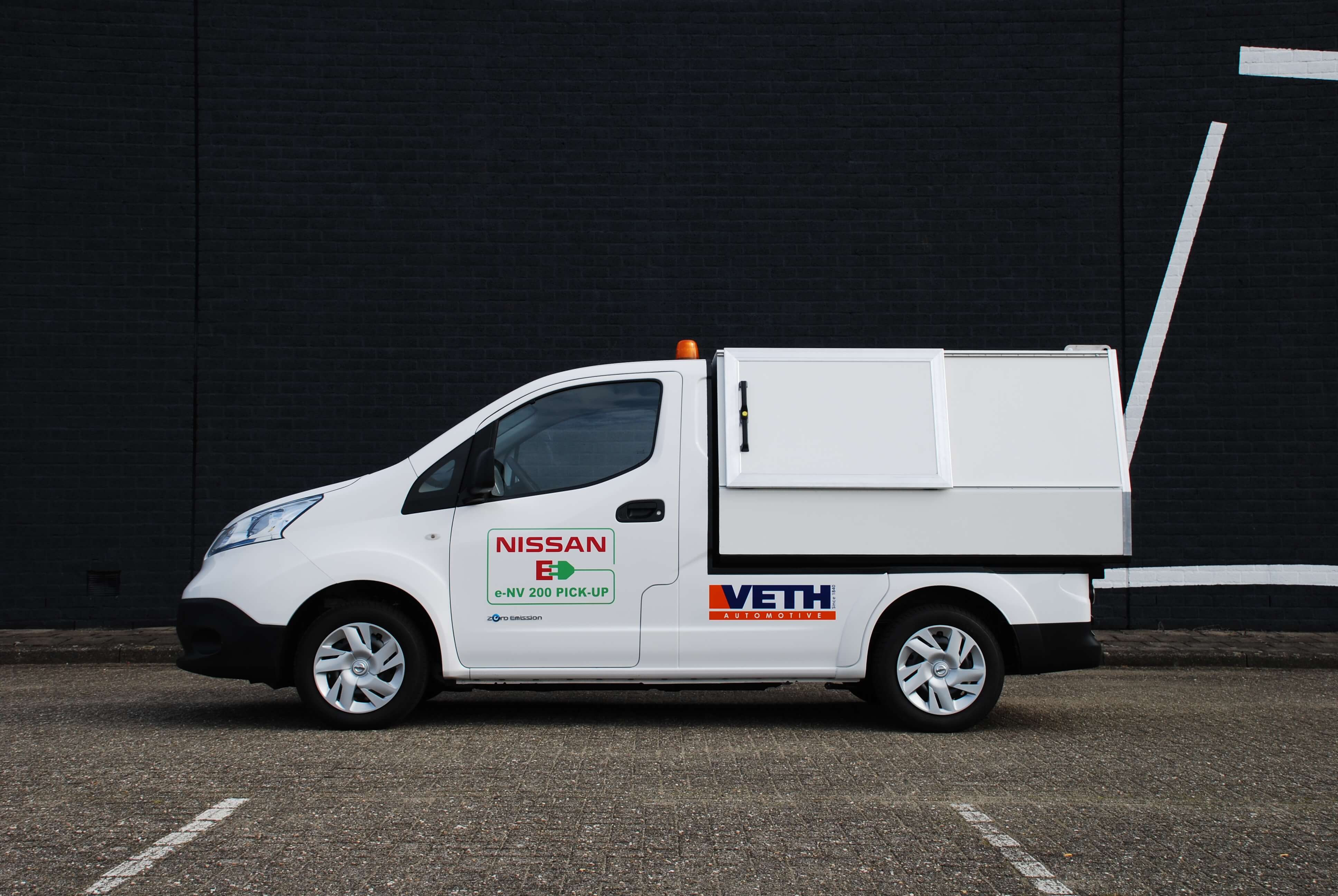 vehicle conversions e-nv200 dust sweeper